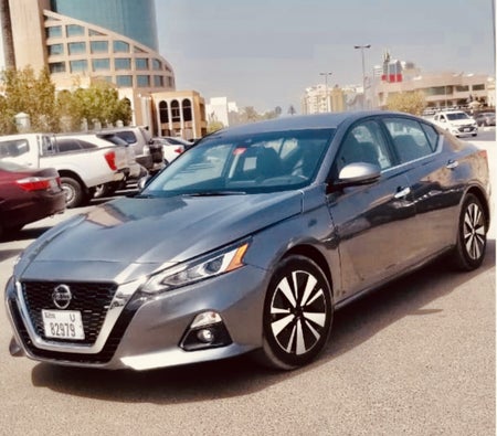 Rent Nissan Altima 2019 in Sharjah